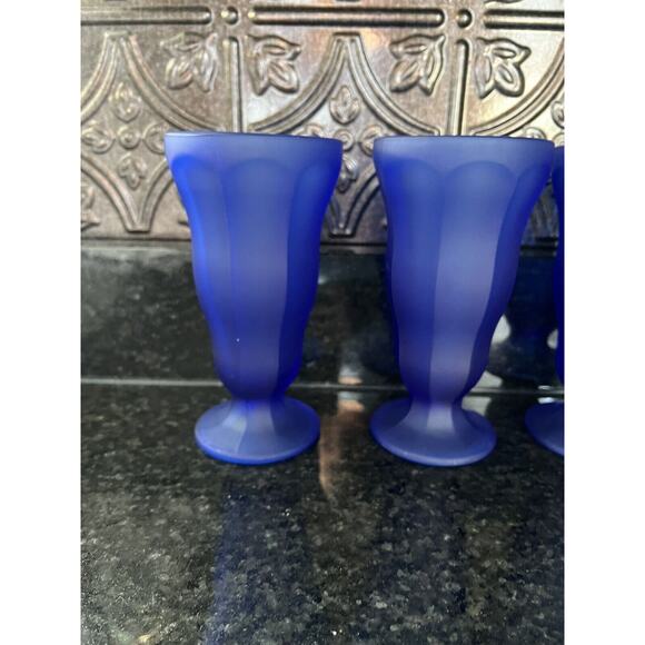 Anchor Hocking Cobalt Blue Frosted Fountainware 12 oz Fountain Parfait Glasses - Picture 3 of 9